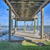 Отель Galveston Island Home w/ Bayfront Fishing Pier!, фото 20