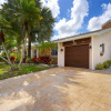 Отель Golden Tropics 30 Minutes From Superbowl 2020 Pool Fenced Backyard, фото 16