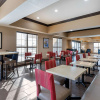 Отель Comfort Inn & Suites Cedar Rapids CID Eastern Iowa Airport, фото 11