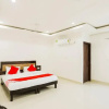 Отель OYO 63988 Hotel Dolphin, фото 4