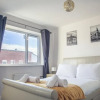 Отель Rest&Recharge at Rylance House by the Etihad Stadium (3 Bedroom, 2.5 Bathroom, Free Parking), фото 6