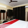Отель Sky View By OYO Rooms, фото 24