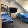 Отель Short Term Shared R&R In Chorlton, фото 6