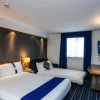 Отель Holiday Inn Express London Gatwick - Crawley, an IHG Hotel, фото 30