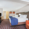 Отель Days Inn by Wyndham Woodbury Long Island, фото 3