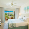 Отель The Sands at Grace Bay в Провиденшиалсе