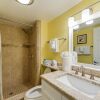 Отель Sanibel Siesta on the Beach Unit 603 2 Bedrooms 2 Bathrooms Condo, фото 8