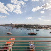 Отель Luxury APT with HOT TUB & BBQ with Valletta views by 360 Estates, фото 21