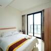 Отель North Bay No.1 Ocean View Apartment Hotel, фото 41