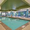 Отель Holiday Inn Express Newport North - Middletown, an IHG Hotel, фото 15