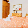 Отель Room in B&B - Executive Comfort Room With Swimming Pool Air Conditioning and Parking, фото 7