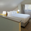 Отель New Haven Village Suites, фото 4