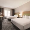 Отель Country Inn & Suites by Radisson, Detroit Lakes, MN в Детройт-Лейкс