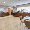 Отель Best Western Plus Brunswick Inn & Suites, фото 39