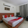 Отель OYO 15376 Purple Star Hotel, фото 3