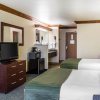 Отель Quality Inn & Suites Denver Airport - Gateway Park, фото 2