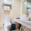 Отель Super 8 Hotel Longnan Wudu Pan Xuan Lu Square, фото 11