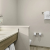 Отель Holiday Inn Express & Suites Nokomis Sarasota South, an IHG Hotel, фото 13