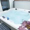 Отель The Broadway Beach Homes Airbnb With Hot tub, фото 26