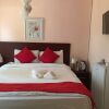 Отель Plateau Guest House в Касане