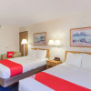 Отель Econo Lodge  Inn & Suites Lake Of The Ozarks, фото 4
