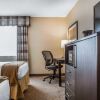 Отель Four Points by Sheraton Hamilton - Stoney Creek, фото 2