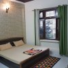 Отель Sonu Guest House - Hostel в Ришикеше