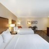 Отель La Quinta Inn & Suites by Wyndham Las Vegas Red Rock, фото 24