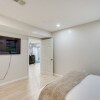 Отель Modern Newark Vacation Rental ~ 3 Mi to Airport!, фото 8