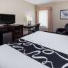 Отель La Quinta Inn & Suites by Wyndham Inglewood, фото 3