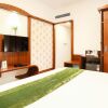 Отель Treebo Premium Askhaya Mahal Inn, фото 4