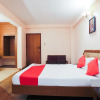 Отель OYO 48910 Hotel Blue Bird, фото 5