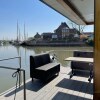 Отель Waterfront Houseboat Near the Centre, фото 9