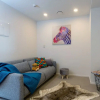 Отель Brand New ! Stylish studio Apt, Pool, Gym & Sauna., фото 4
