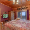 Отель Lookout Lodge - Five Bedroom Cabin, фото 4