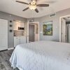 Отель Destin Condo w/ Views, Heated Pool, & Beach Access, фото 18