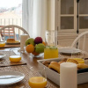 Отель ALTIDO Charming 3BR home w/workspace&terrace by Intendente subway, фото 13