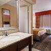 Отель Best Western Plus Hanes Mall Hotel, фото 18