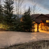 Отель High Meadow by Avantstay Alpine Views w/ Indoor Pool, Hot Tub & Open Floor Plan, фото 1