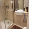Отель Stunning 1-bed Apartment in Hayes, фото 9
