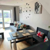 Отель Remarkable 2-bed House in Northolt, фото 11