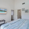 Отель Tranquil Bay Rryc50 2 Bedroom Condo by RedAwning, фото 7