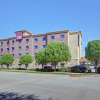 Отель Comfort Suites, фото 1