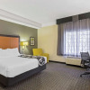Отель La Quinta Inn & Suites Birmingham Homewood, фото 3
