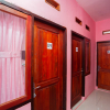 Отель RedDoorz near Simpang Bandara SMB II, фото 6