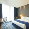 Отель Holiday Inn Express Utrecht - Papendorp, an IHG Hotel, фото 3