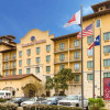 Отель Comfort Suites Alamo - Riverwalk, фото 1