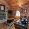 Отель Priscilla Heights Lane Cabin 3301 - 1 Br cabin by RedAwning, фото 14