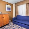 Отель Comfort Inn Bourbonnais near I-57, фото 6