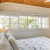 Отель Sunny Treasure Island Bungalow, 200 Steps to Beach, фото 15